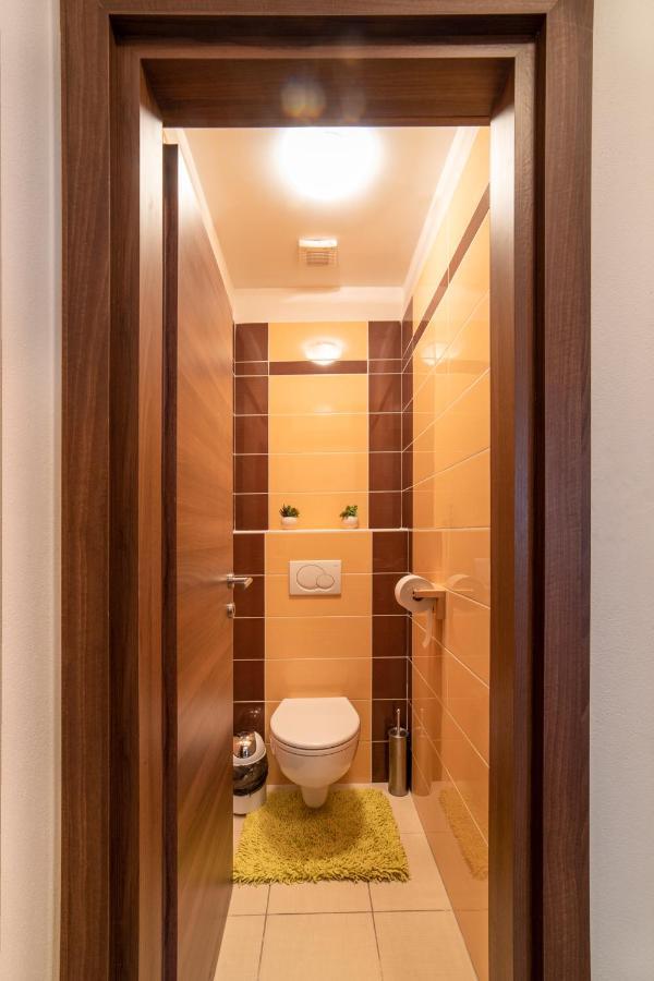 Apartman Tulanie 62 Kamzik Donovaly 2 Izbovy Mezonet Deluxe Parkovanie V Podzemnej Garazi Zdarma 외부 사진